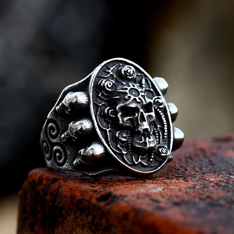SS8-1083R New Design 316L Stainless Steel Skull Gathering Ring for Men Cool Biker Finger Ring Vintage Jewelry Dropshipping