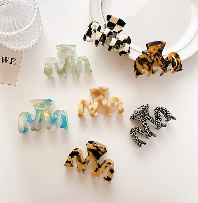 6cm*4cm Geometric Acetate Hair Claws for Women Girls Small M Shape Leopard Grain Hair Clamps Ponytail Holder Hair Accessories