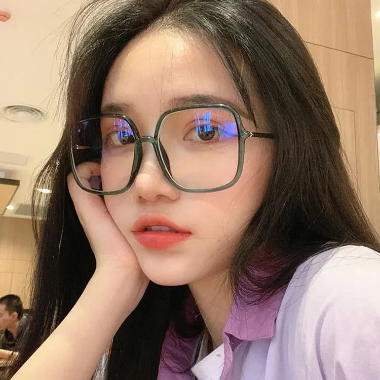 70s Sunglasses Vintage clear Frame Sunglasses 2023 Brand Bold Round Classic Silver Frame Sunglasses for Women