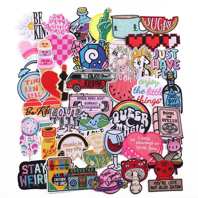 Cute Animal Iron on Patches Western Wholesale Patches Cartoon Accessories Animal Embroidery Patch