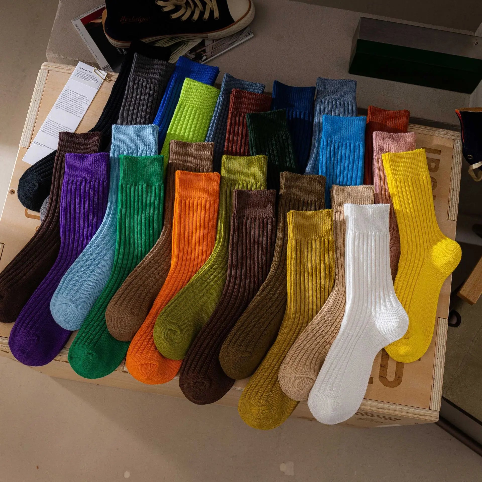 Couple Mid-tube Socks Womens Thick Line Tooling Ins Autumn and Winter Solid Color Sports Socks Women's Wholesale Price