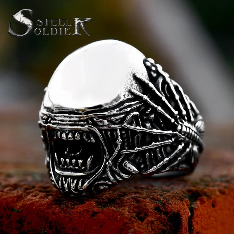SS8-1161R New Fashion 316L Stainless Steel Skull Spider Ring Punk Cool Men's Ring Biker Unique Jewelry Wholesale Gift