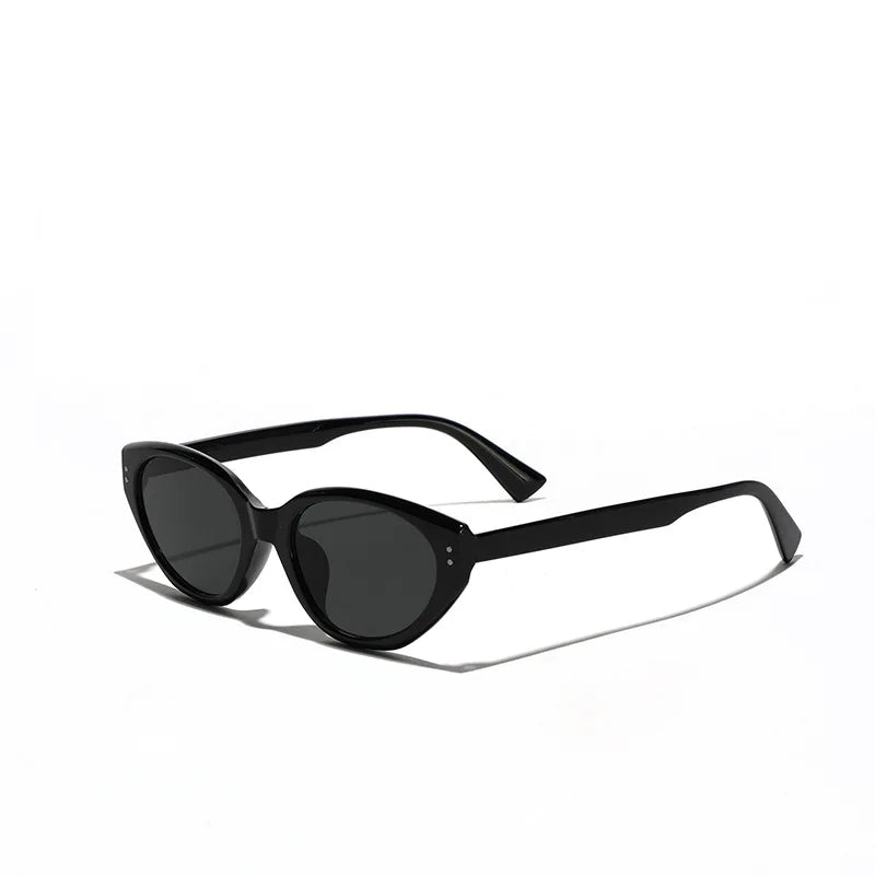 Retro Cat Eye Frame Sunglasses Women Trendy Personality Rivet Design Sun Glasses Men Classic Eyewear Shades XG85016 Wholesale UV