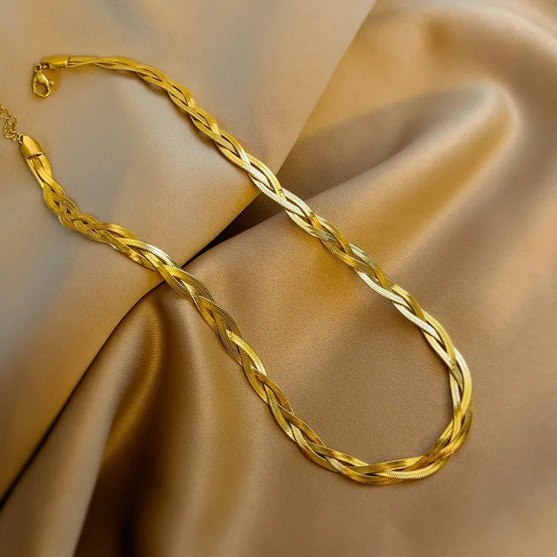 SC Wholesale Luxury Gold Plated Necklace Multi Color Queen Necklace Snake Chain Stainless Steel Necklace for Women Jewelry
