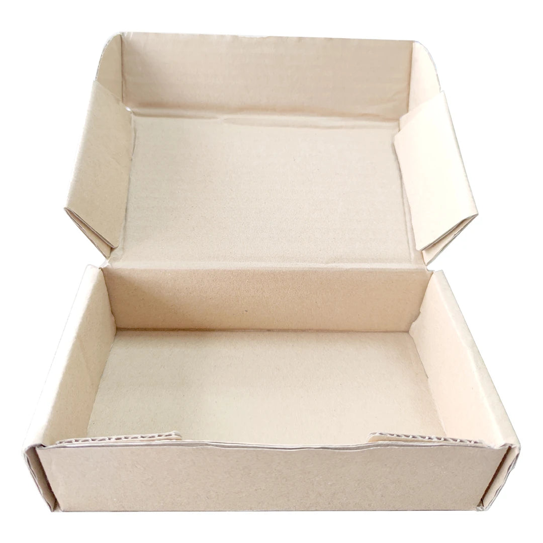 Luxury Little Surprise Gift Box Custom Holiday Gift Box Made of Paper with Varnishing for Holiday Surprises Glass Cup Carton