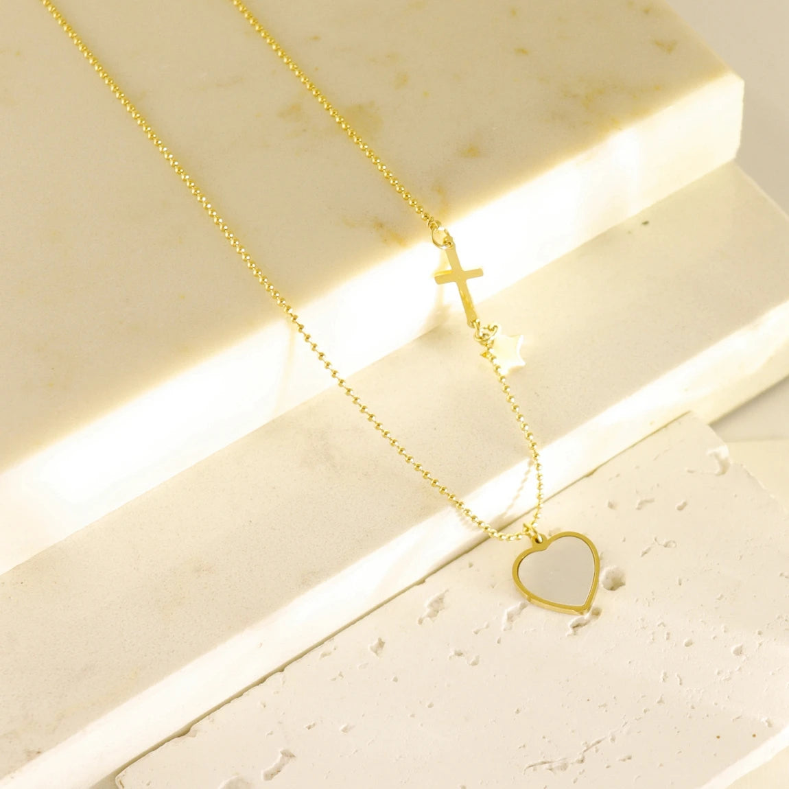 Wholesale Fashionable Exquisite Mother's Day Pendants Gold Plated Stainless Steel Necklace Birthday Jewelry Gift for Ladies
