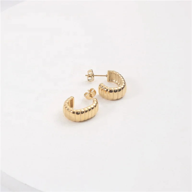 Classic Dainty Twisted Stainless Steel Jewelry 18K Gold Wholesale U Shape Wide Earrings