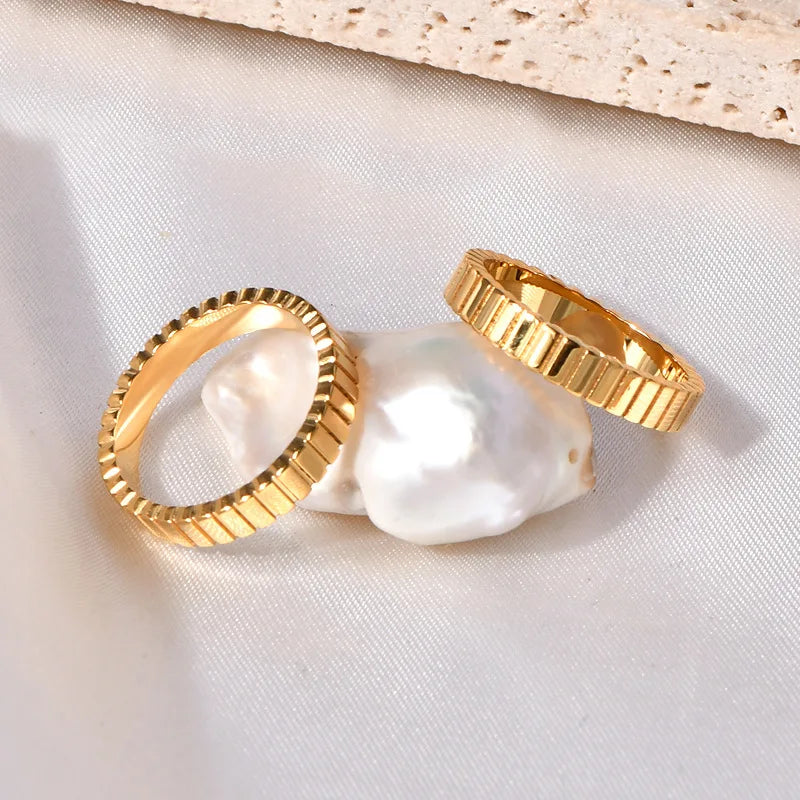 Wholesale Fine Jewelry Stainless Steel 18K Gold Plated Trendy Gear Wheel Finger Ring Fashion Accessories for Women