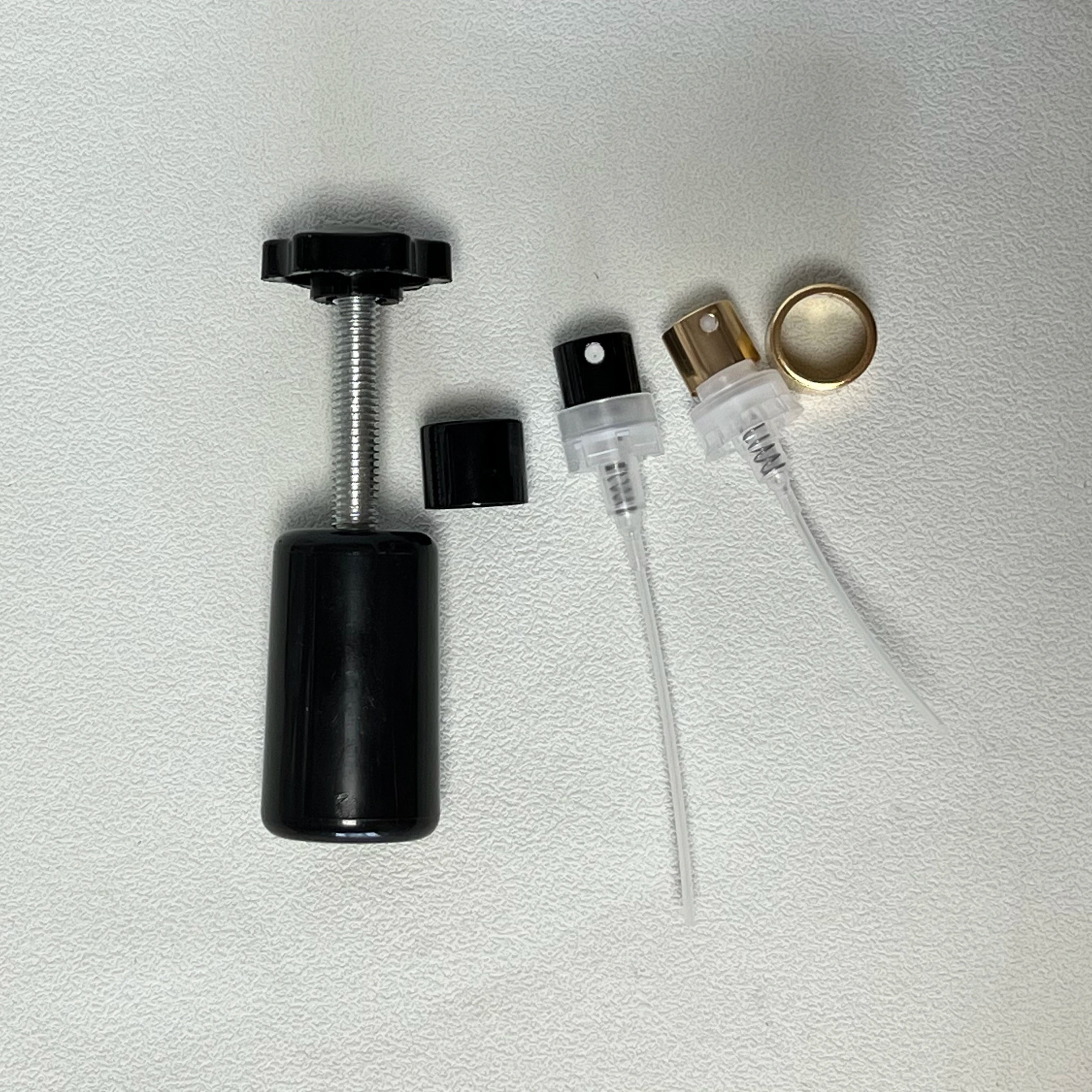 Wholesale Industrial Simple Perfume Bottle Lock Machine Crimp Pump 15 Plastic Non-Spill Waterproof Easy Open End Manual Edge