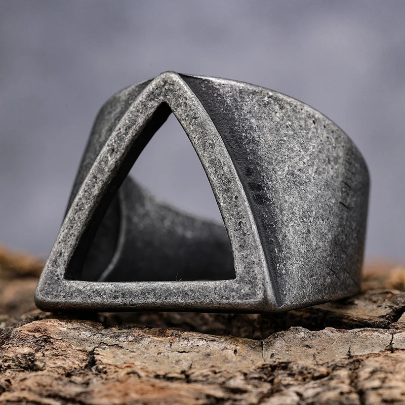 Novel Design Fashion Mens Geometry Jewelry Cool Punk Style Blank Hollow Stainless Steel Triangle Signet Rings for Men