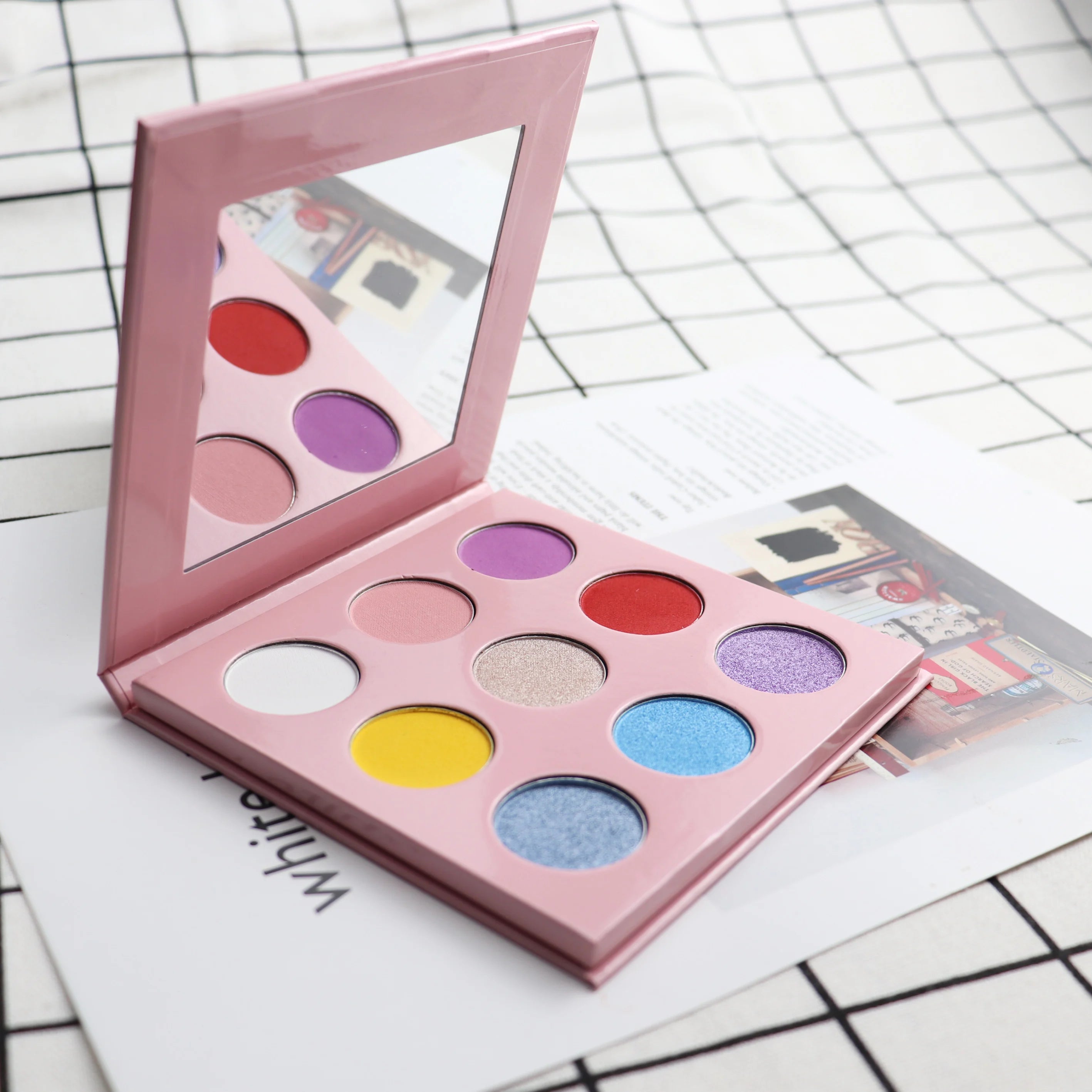Wholesale DIY 9 Colors High Pigment Eyeshadow Palette