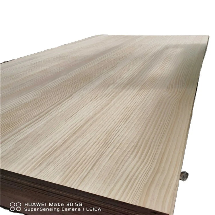 Pine Tree Lumber Grade V Timber Solid Wood Boards Building Materials for House Construction