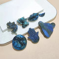 Handmade Jewelry Carved Gemstone Animal Leopard Cat Blue Flash Labradorite Natural Stone Fatima Hand Pendant Decor for Wholesale