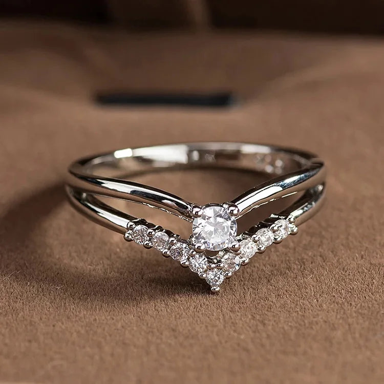 New Silver Color Cubic Zircon Engagement Classic Rings for Women Elegant Gift Simple Ring Jewelry