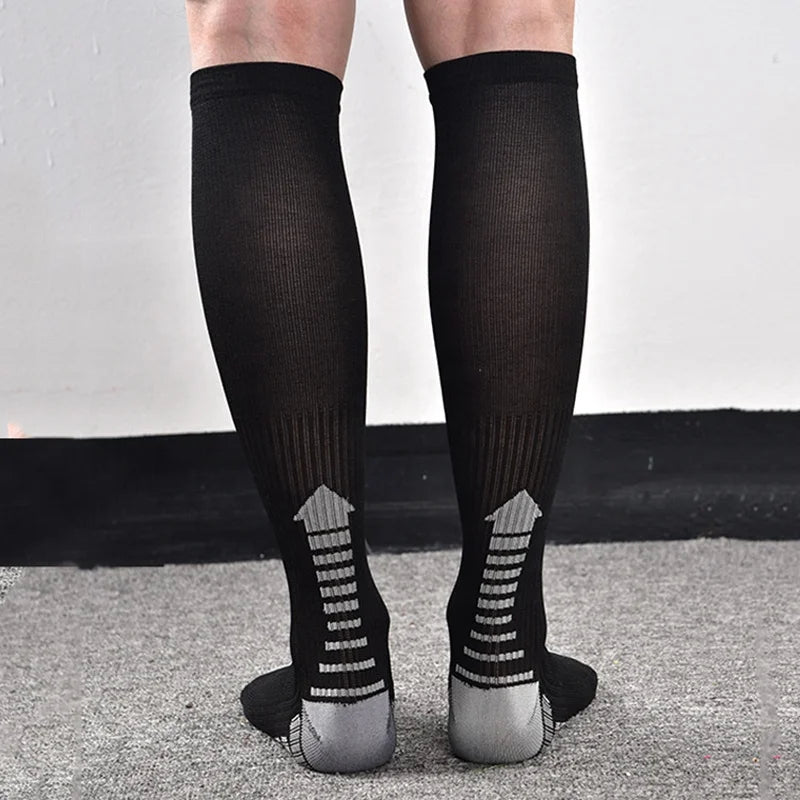 Men's Performance Powerlifting Sports Socks Wholesale Knee High Logo Design Business Style for All Seasons-Summer Winter Spring