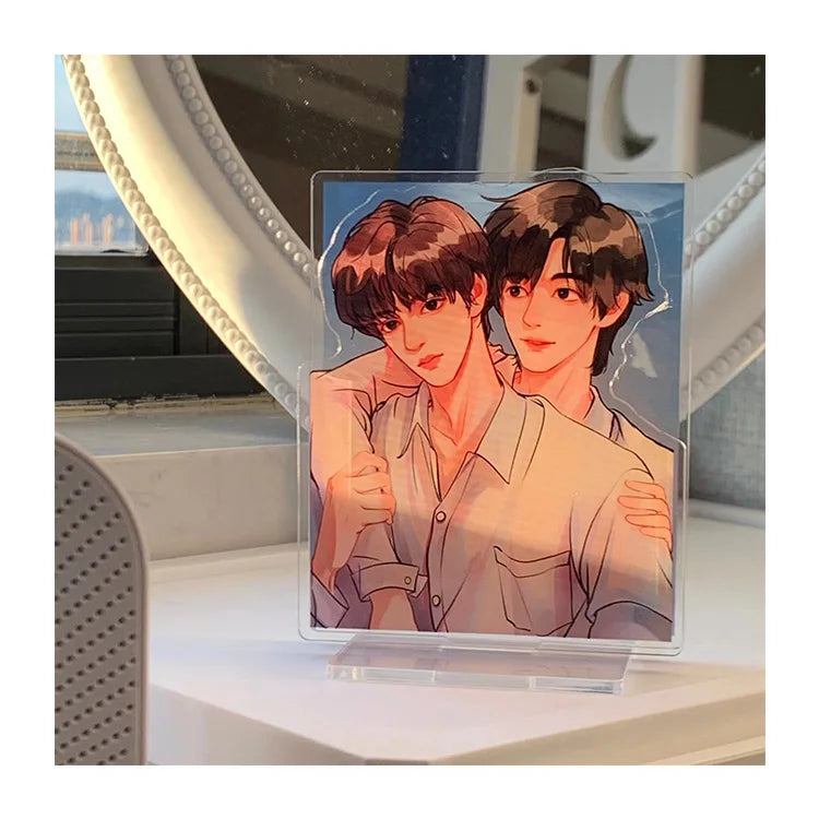OEM Custom Clear Acrylic Standee 3mm Thick Transparent Display Rack Home Office Decorative Figure Free Cartoon Image Love Style
