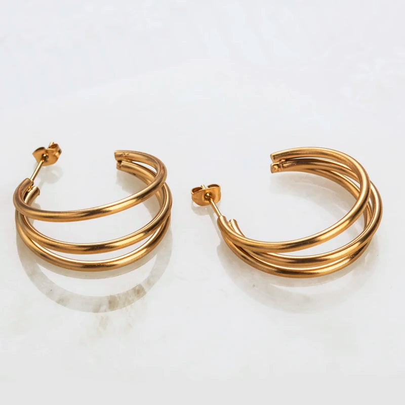 Anti-Allergic Women Exaggerated Stud Earrings Fashionable Curved Semicircle Earrings Gold Twisted Big Circle Earring