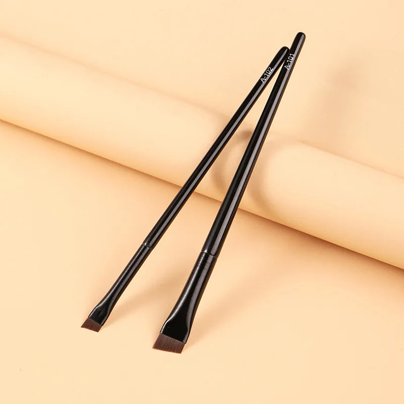 Super Thin Black Makeup Eyebrow Eyeliner Brush Angled Makeup Brush