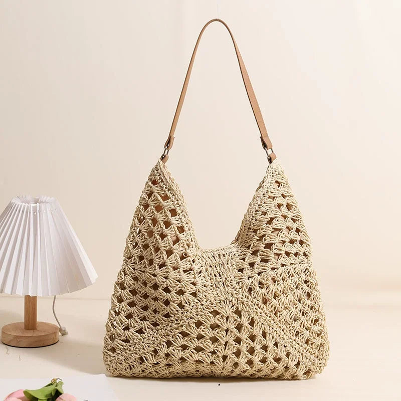 Women's Fashion Crochet Shoulder Tote Bag Summer Beach Straw Bag with Button Closure Portable for Autumn and Spring Use
