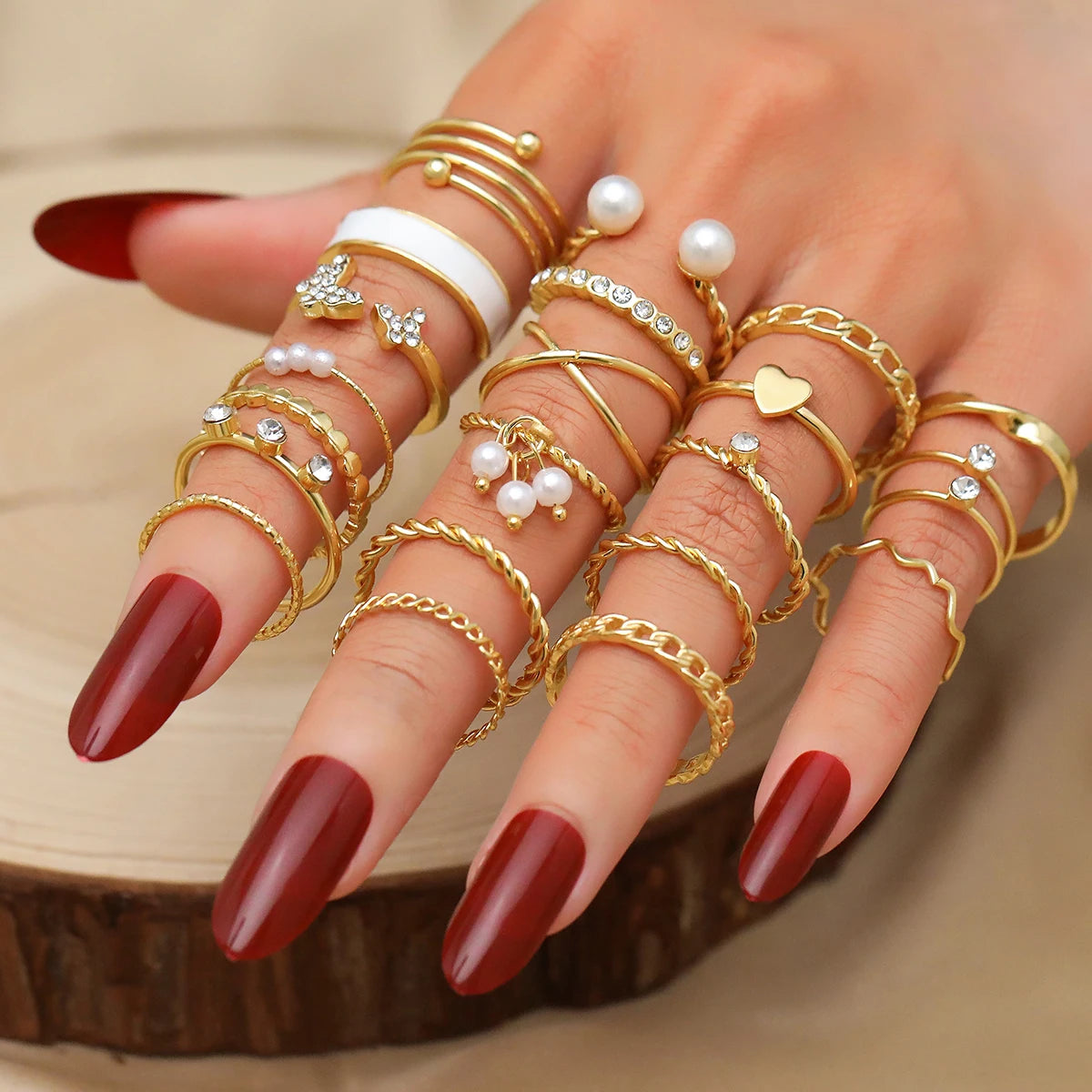 New Fashion 22pcs Geometric Gold Love Heart Peal Rings Set for Women Jewelry Set Oil Drop Butterfly Finger Rings