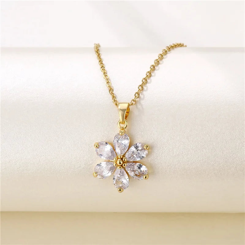 Hot Selling Design Zircon Flower Pendant Stainless Steel Flowers Necklace for Women 18k Gold Plated Jewellery