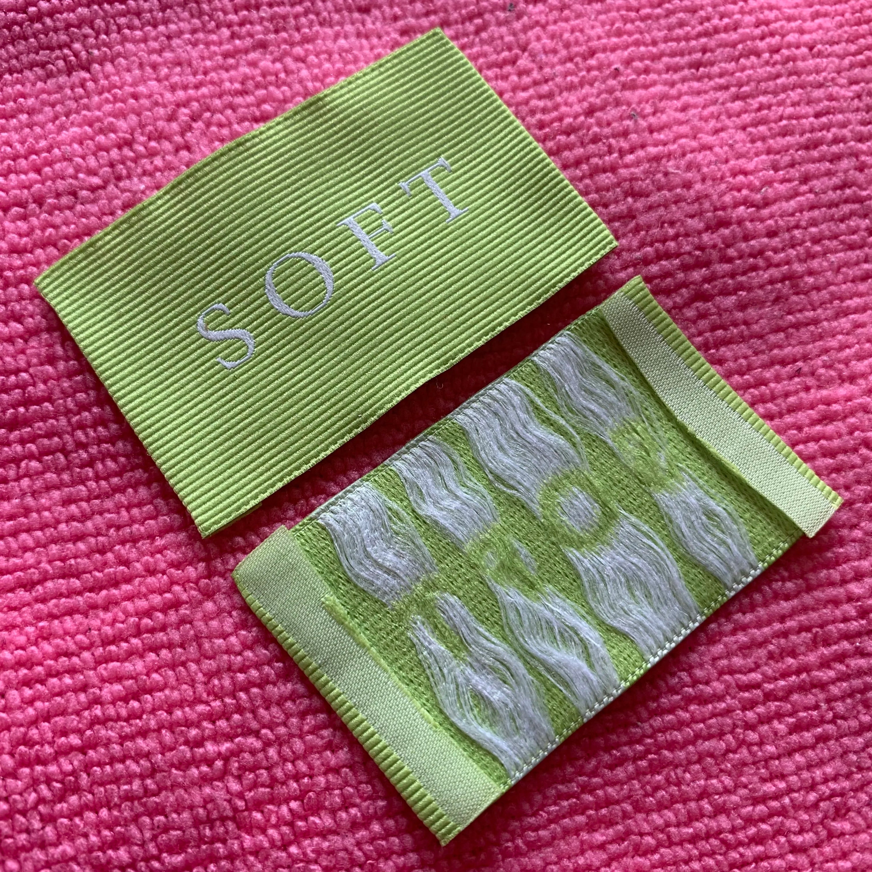 Unique Surface Private logo Grosgrain Woven Labelneon Green Textured Clothing Neck Tag