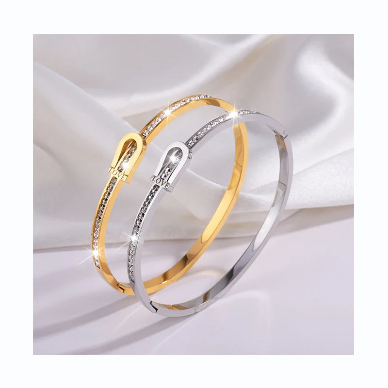 Fashionable High Quality Light Luxury Ladies Single Row Diamond Bracelet Plated 18k Gold Love Stainless Steel Couple Bracelet