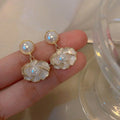 French Pearl White Flower Pendant Earrings Niche Design Fashion Elegant Earrings Jewelry for Women