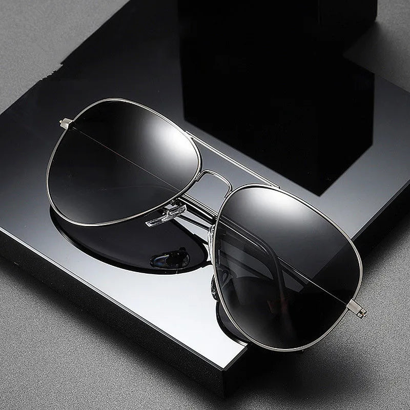 Custom Logo Fashion Vintage Men Women Polarized Driving Sunglasses UV400 Metal Frame Polarized Sunglasses Men Women