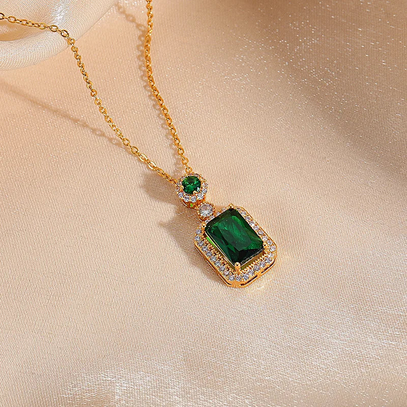 European Popular Gold Plating Stainless Steel Green Diamond Necklace Emerald Cubic Zircon Square Pendant Necklace