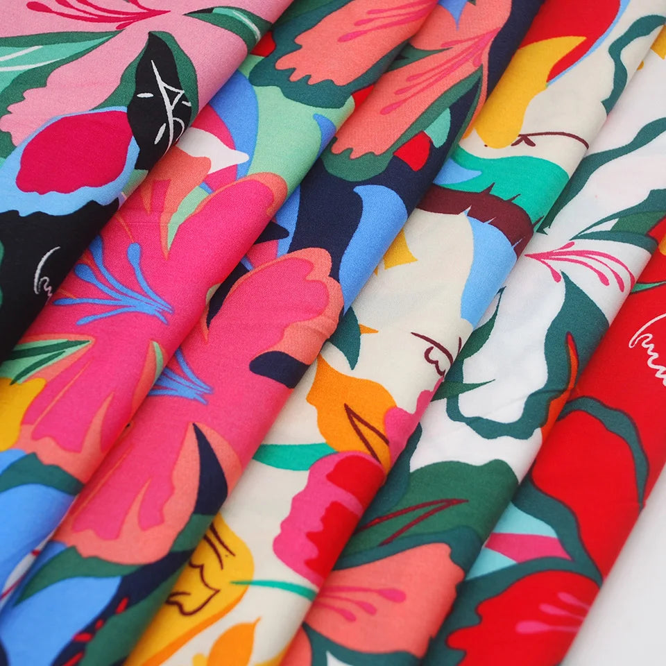 China Textile Factory Price Latest Price Hawaiian 45s Print 100 Rayon Viscose Chaliis Fabric for Ladies Dresses
