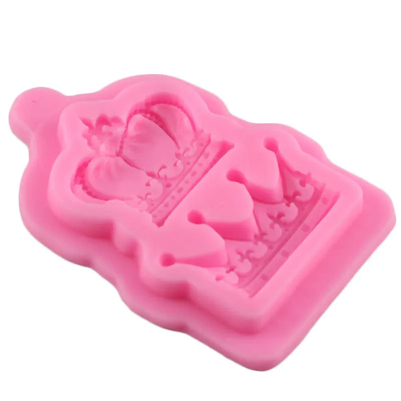 HelloWorld Princess and Queen Crown Shape Silicone Mold Clay Plaster Mold Kitchen Accessories