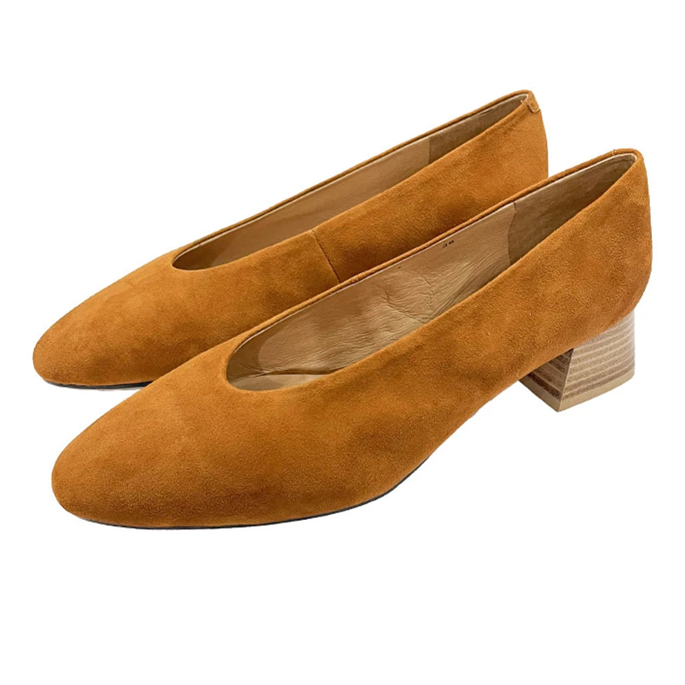 Elegant Autumn Winter New Round Toe Thick Heel Soft Bottom Sheep Suede Retro Shallow Mouth Genuine Leather Women'S Shoes Pumps