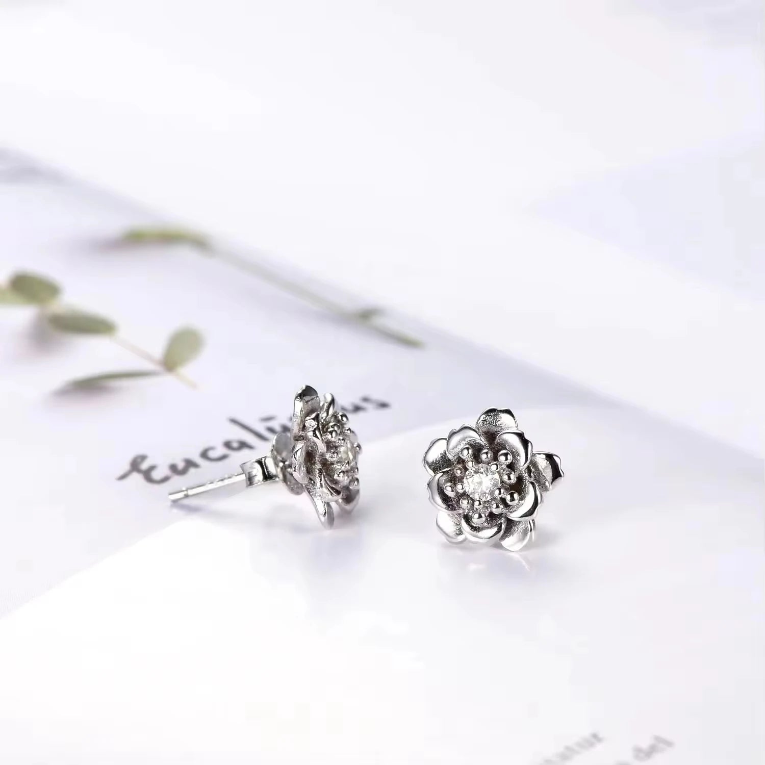 Trendy Jewelry 925 Sterling Silver Sparkling Cube Zircon Blooming Flower Stud Earrings