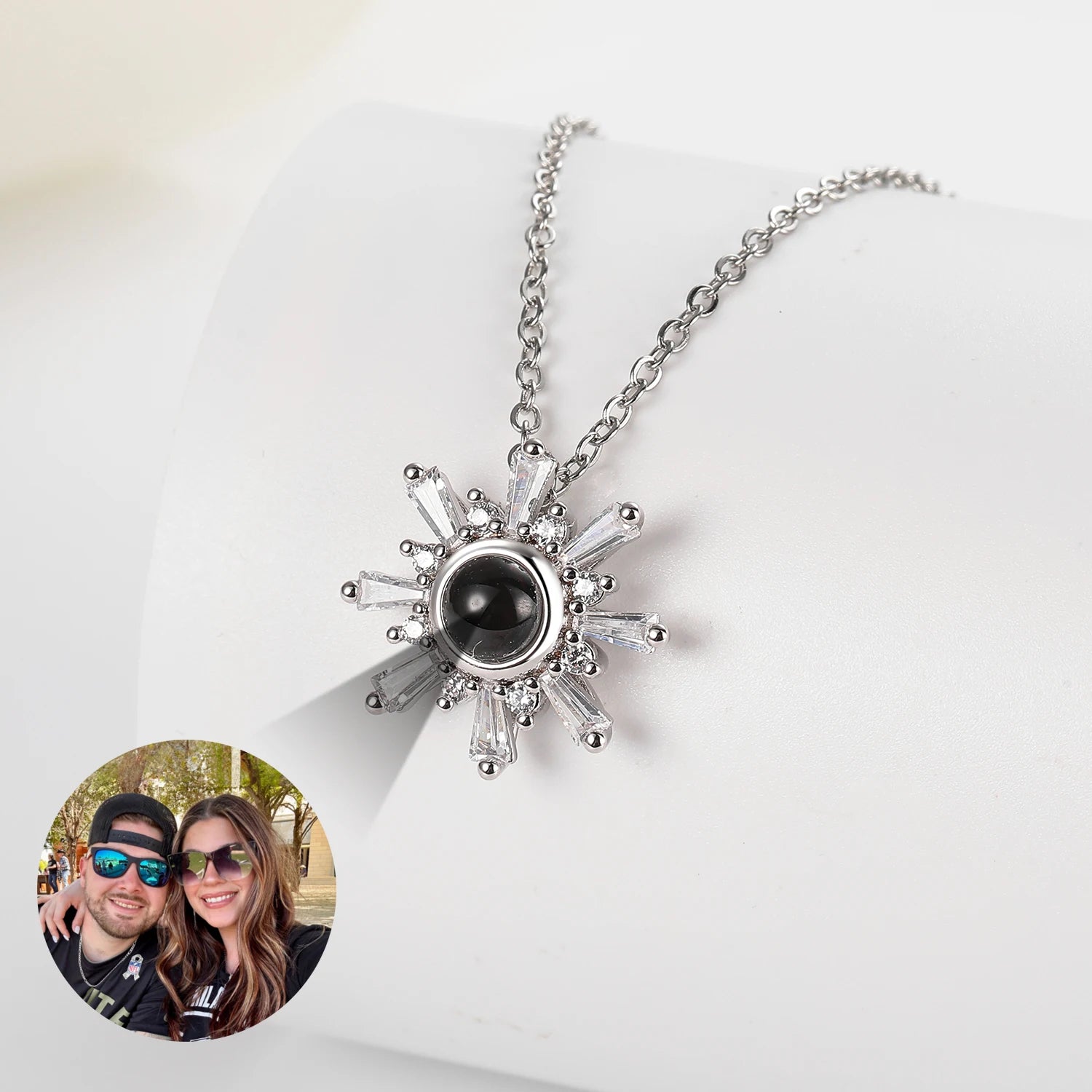 Fashion Jewelry Snowflake Shape Custom Photo Projection Necklace Copper Zirconia Women Necklace Jewelry
