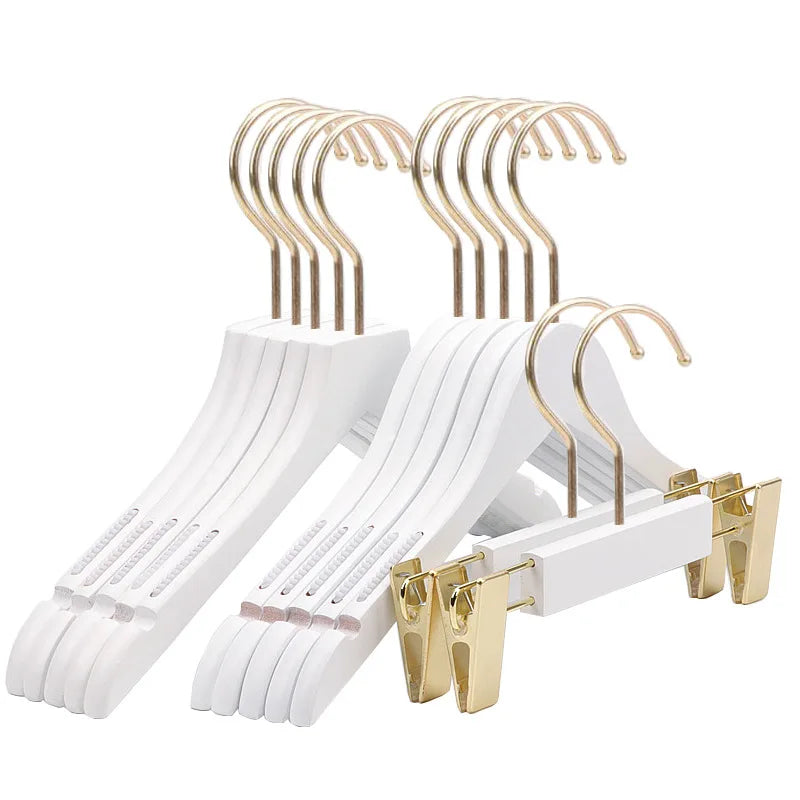 Promotion Boutique White Wooden Clothes Hangers with Golden Hook Beautiful Daily Life Hanger