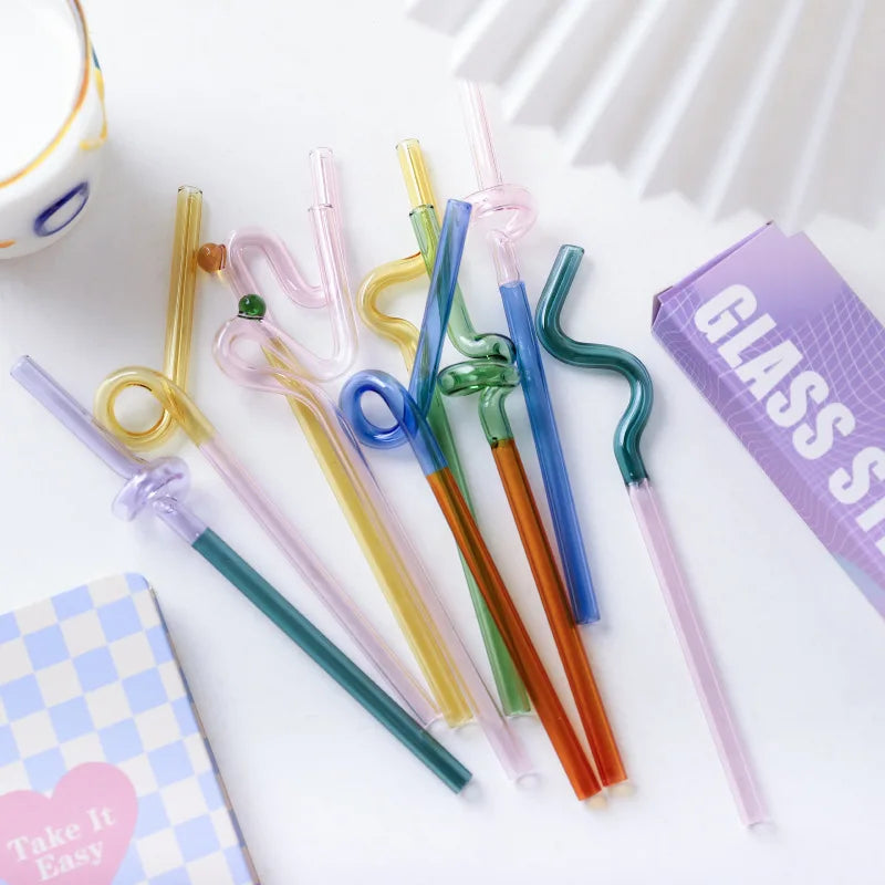 Hot Sale Reusable Cute Colored Bent Borosilicate Glass Straw  Crystal Funky Coloured Wavy Curved Glass Drinking Straws