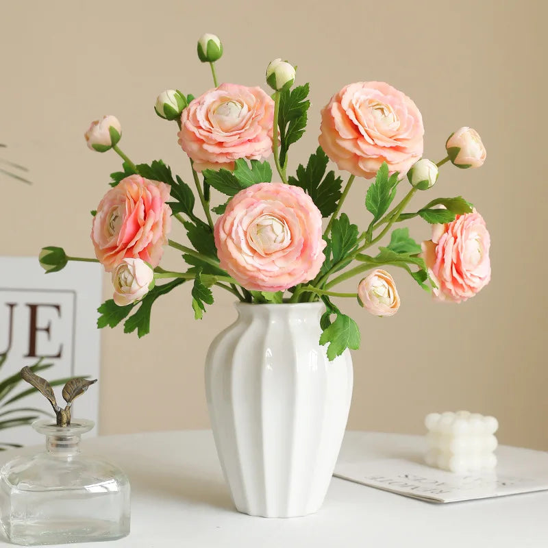 Factory Wholesale Artificial Ranunculus Real Touch Silk Flowers Buttercup for Home Wedding Decoration Bride Bouquet Floral