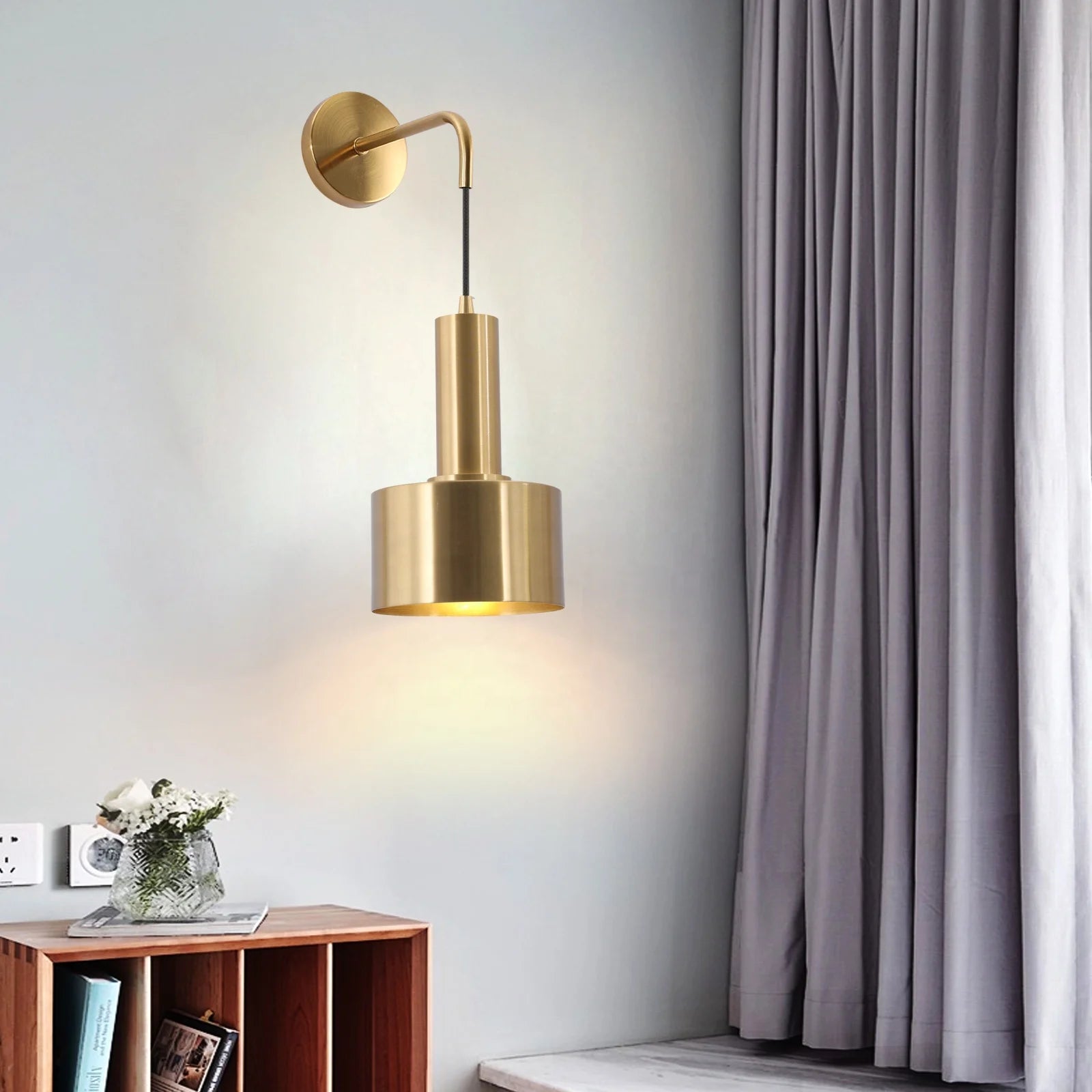 Nordic Minimalist Metal Indoor Bedroom Kitchen Waterproof E26 Wall Lamp