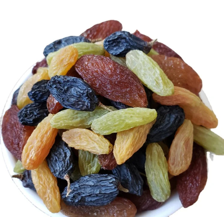 Sweet Chinese Blended Natural Mixed Different Colors Dried Grape Fruits for Sale