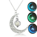 Best Selling Luminous Moon Heart Pendant Necklace Charm Fluorescent Crescent Necklace Glow in the Dark Necklace N2102210