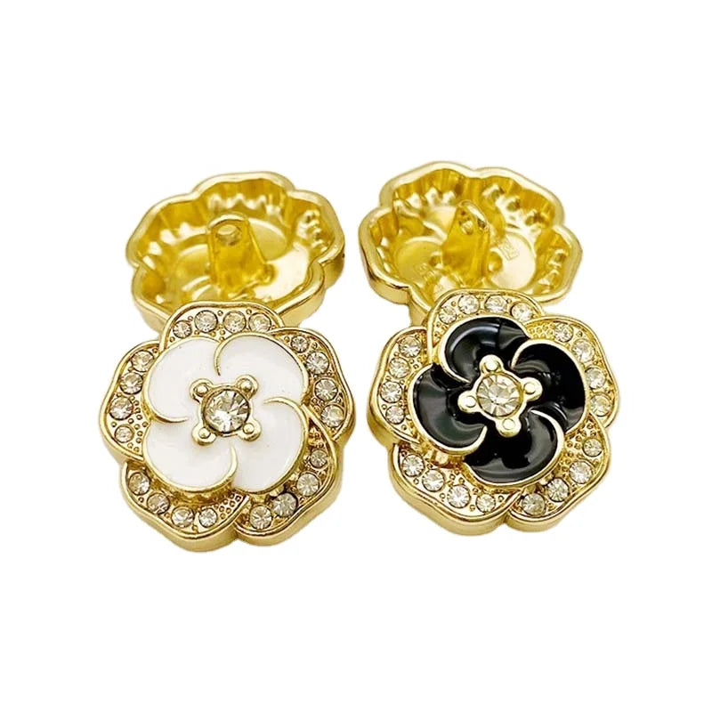 18mm 20mm 23mm Women's Sewing Buttons Metal Alloy Flower Shape Embossed Rhinestones Gemstone Gold Garment Button for blazer