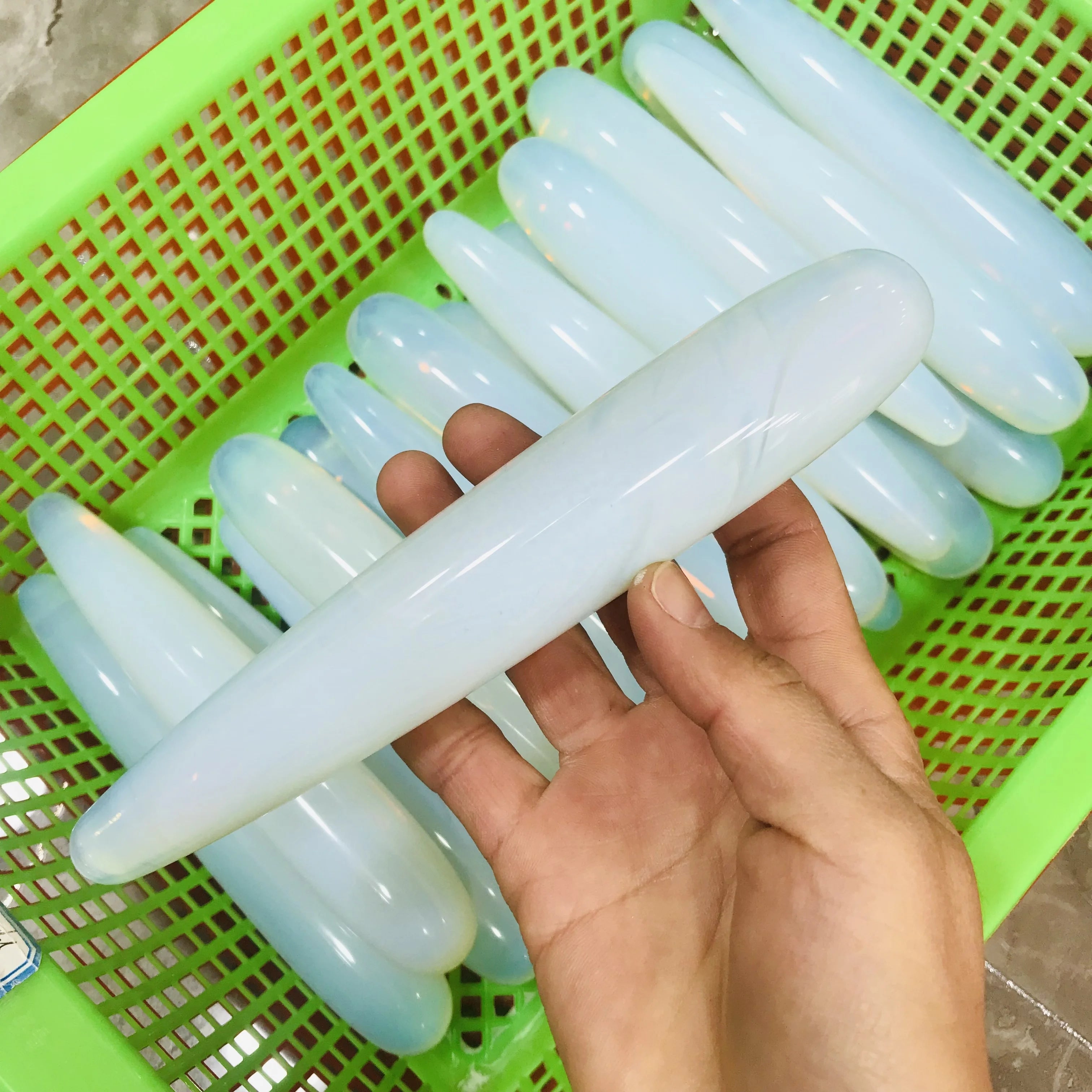 Wholesale Natural High Quality Crystal Massage Wand White Opal Quartz Straight Wand for Sexy Woman