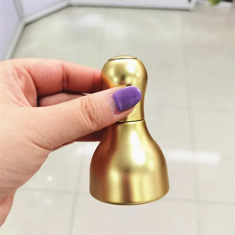 Factory Wholesale Hot Sale Luxury Golden Seal Stock Liquid Bottle Glass Essential Oil Bottle with Push Dropper in Stock