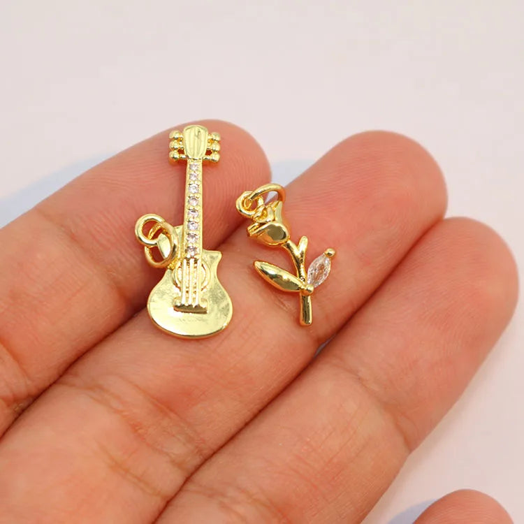 CZ8859 Mini Little 18k Gold Plated Cubic Zirconia Micro Cz Pave Guitarist Guitar Rose Flower With Marquise Cz Leaf Charm Pendant