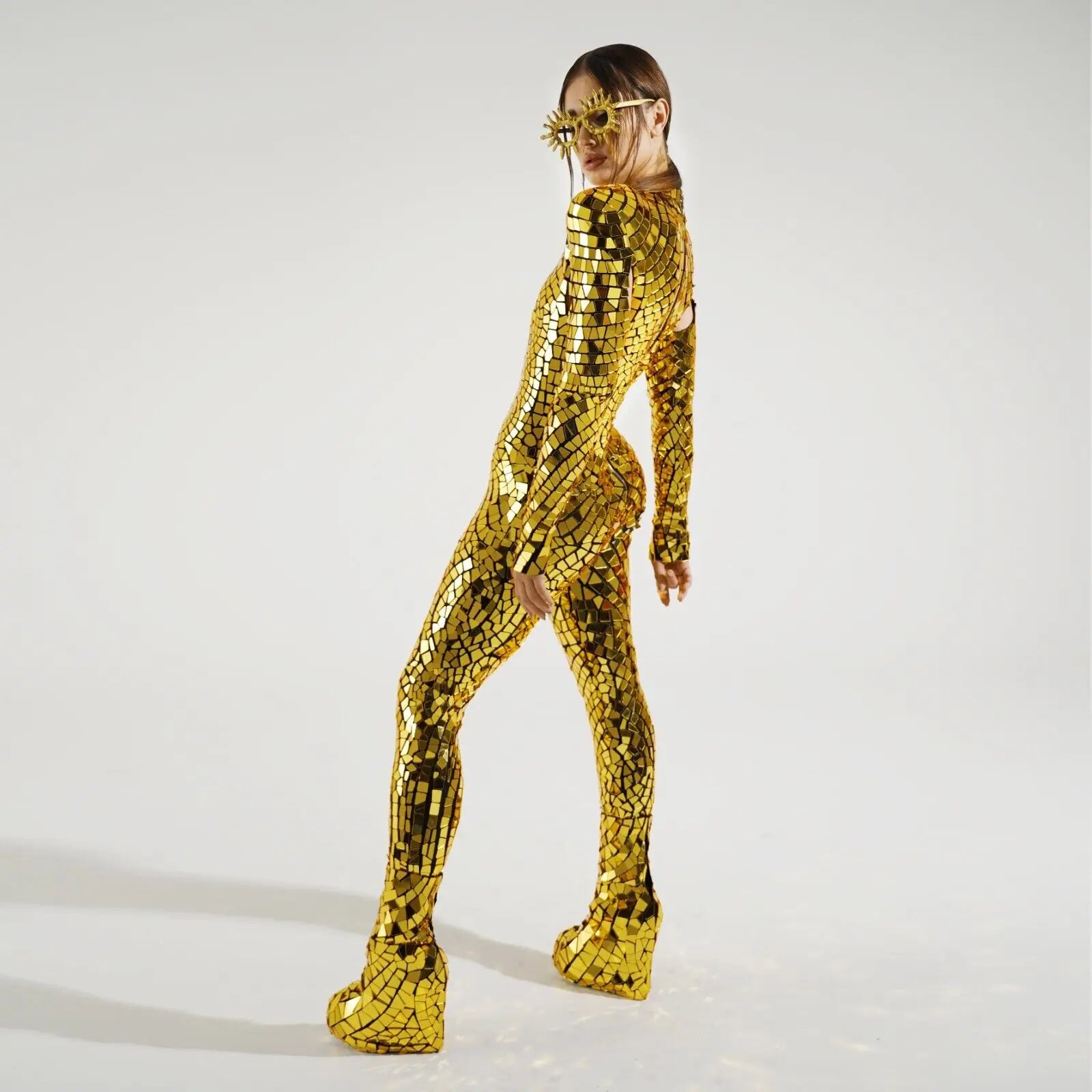 Commercial Performance Interactive Props Luxury Party Wear Led Dance Suit Disco Ball Head Costumes for Sale