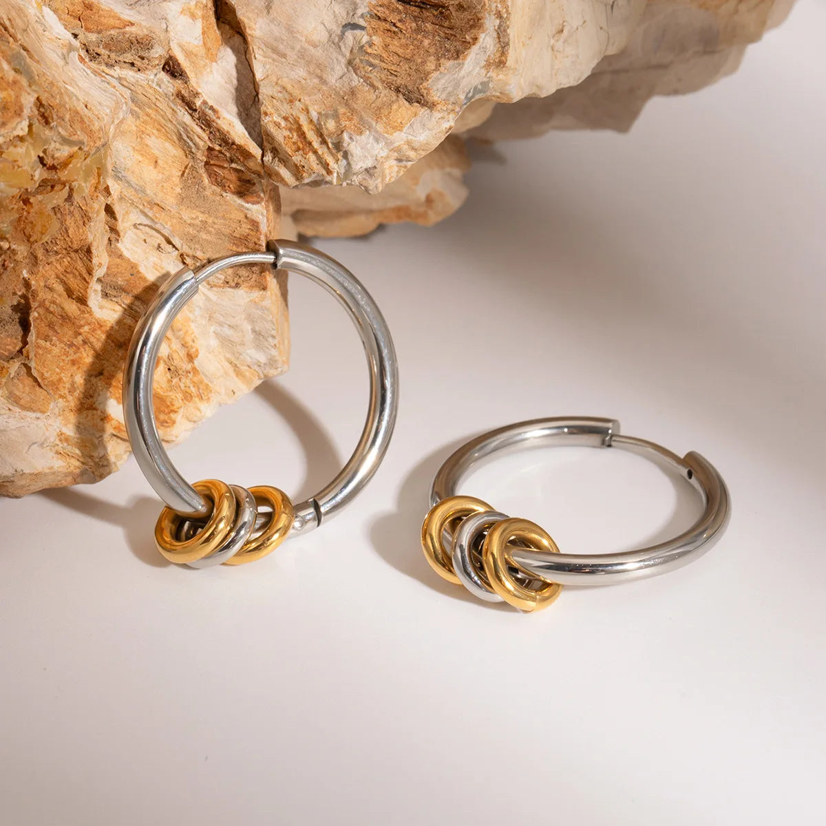 New Arrival 18K Gold Plated Stainless Steel Earring Gold Loops Two-Tone Minimalist Hoop Earrings