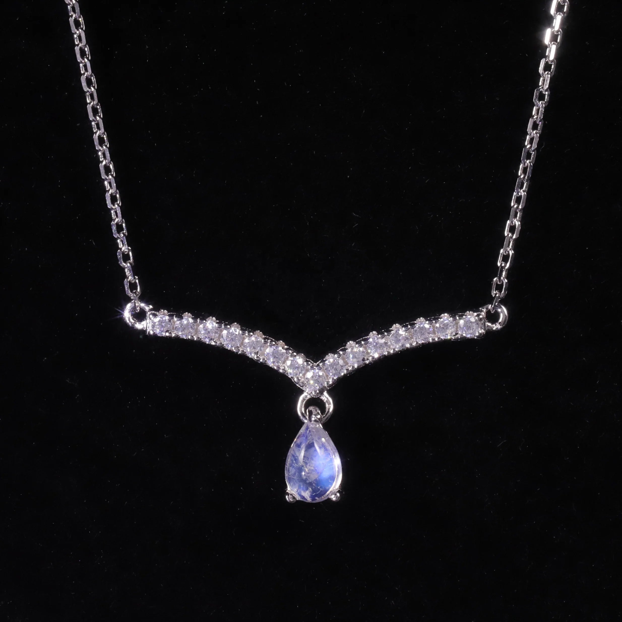C8141 Abiding Dainty Pear Shape 4x6MM Moonstone Cubic Zirconia 925 Silver V Bar Pendant Necklace for Women Wedding