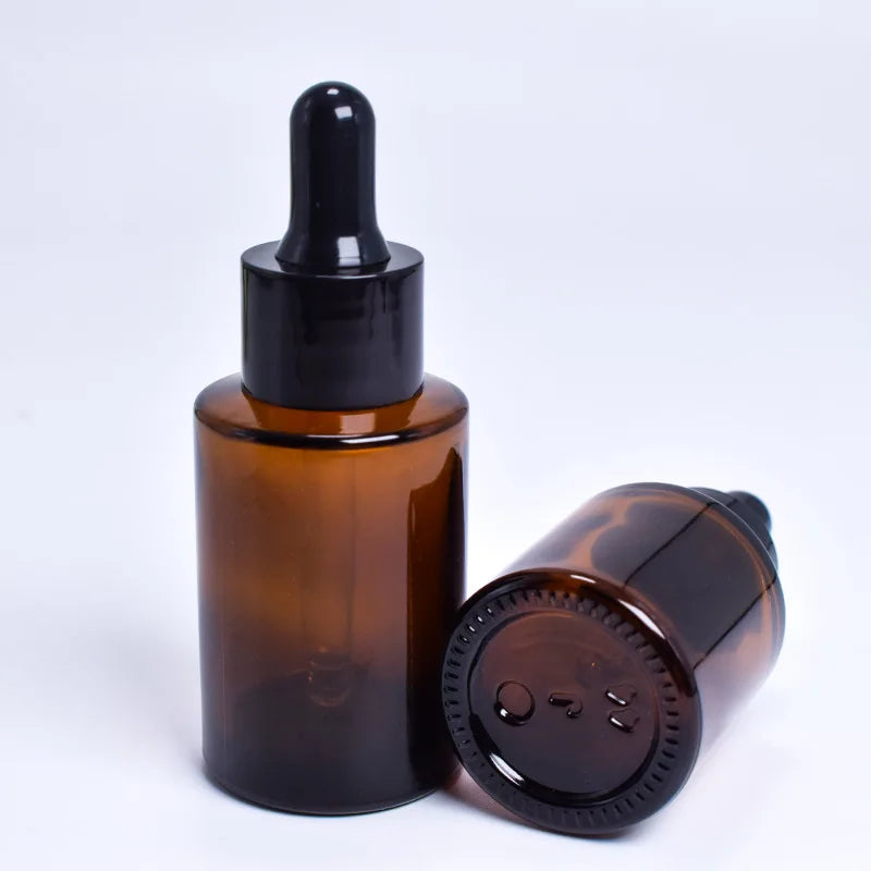 Hot Selling 30ml Empty Amber Flat Shoulder Essential Oil Glass Dropper Bottle with Black Cap
