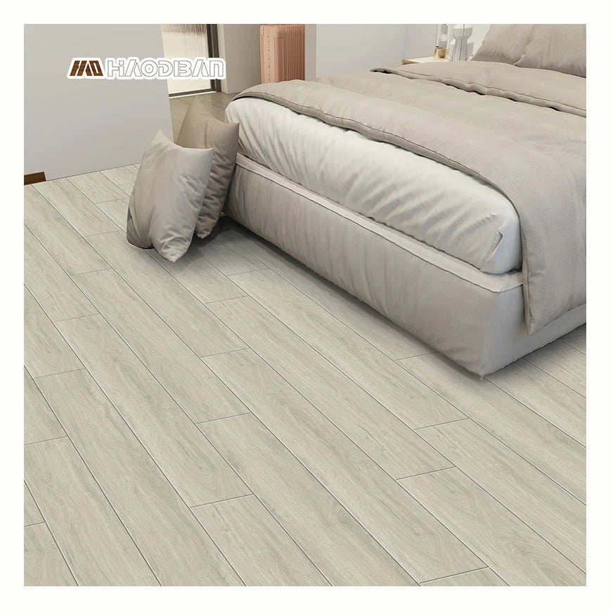 Light Oak Wood Grain Modern SPC Vinyl Flooring 5.5-8mm Click Lock Eco-Friendly Indoor Use
